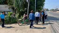 LINE_ALBUM_ลงพื้นที่ ม_3 บ้านสันคะยอม_260319_2.jpg - เทศบาลตำบลสันป่าตองได้เข้าร่วมประชุมประชาคมเพื่อทบทวนแผนพัฒนาท้องถิ่น พ.ศ 2566 - 2570 ระดับหมู่บ้าน บ้านสันคะยอม | https://www.sanpatong.go.th